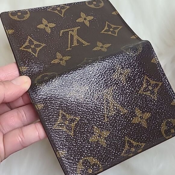 💯Authentic Louis Vuitton Monogram Card Holder🍀 - Picture 10 of 11